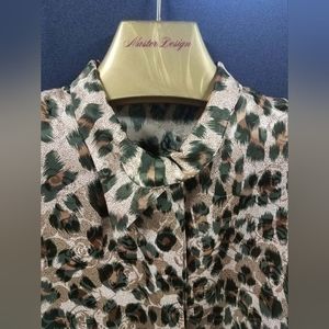 Woman's blouse